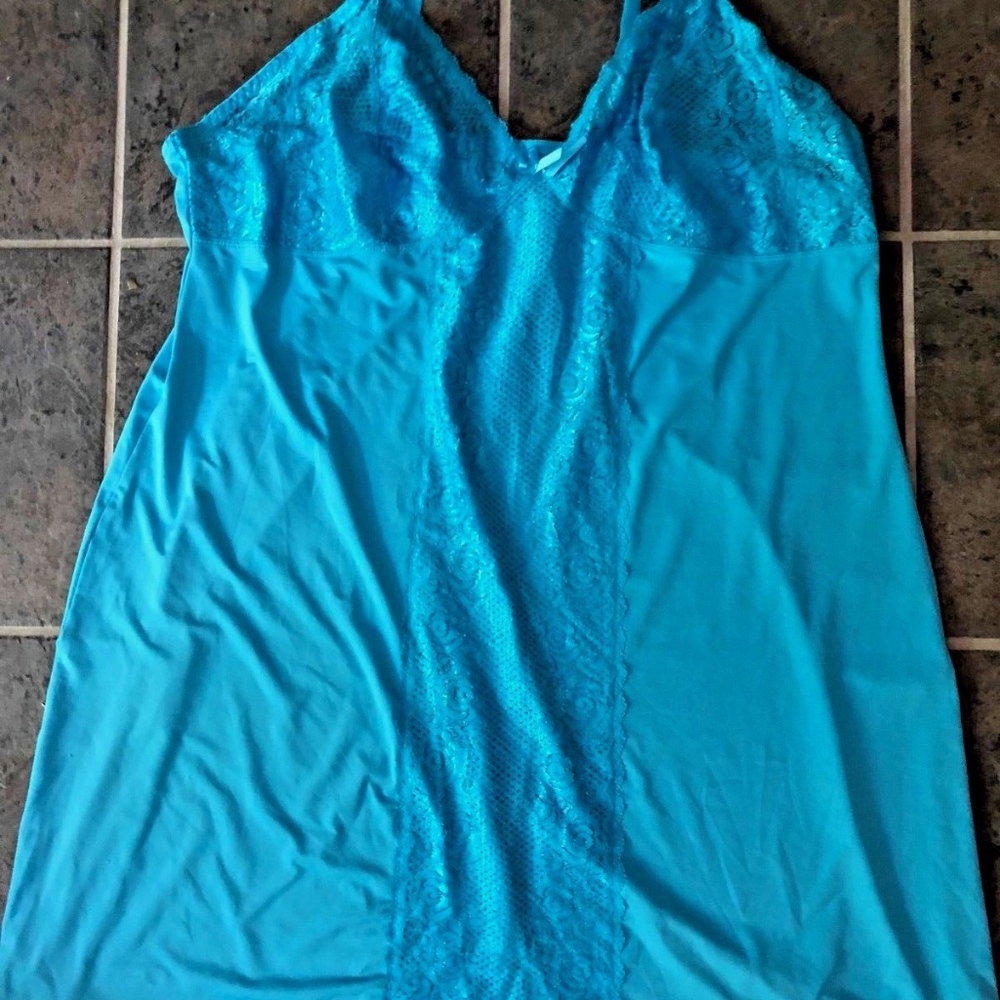 Avenue Turquoise/Blue Chemise Lingerie 26/28